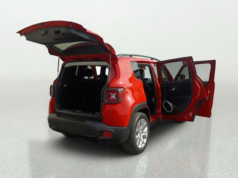 Used 2015 Jeep Renegade Latitude w/ Popular Equipment Group FWD image 15