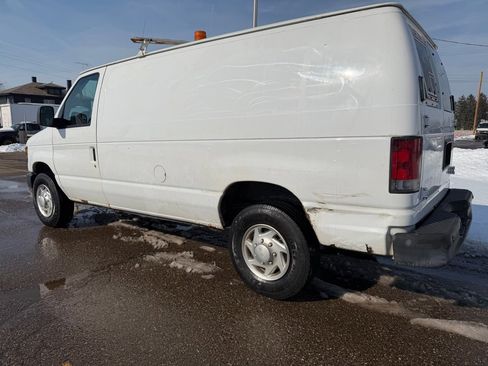 Used 2011 Ford E-250 and Econoline 250 w/ PWR Group image 7