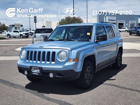 Used 2014 Jeep Patriot Sport AWD/4WD image 1