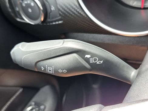 Used 2022 Ford Mustang Coupe RWD image 21