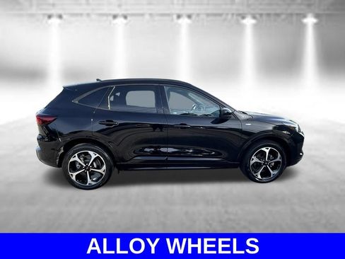 Certified 2023 Ford Escape ST-Line Select w/ Tech Pack #2 AWD/4WD image 3