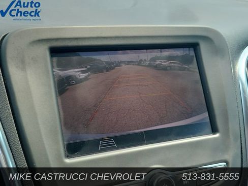 Used 2024 Chevrolet Equinox LS FWD image 16