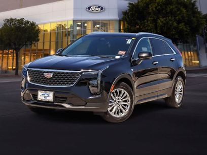 Used 2025 Cadillac XT4 Premium Luxury w/ Cold Weather Package