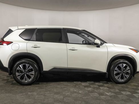 Used 2023 Nissan Rogue SV image 13