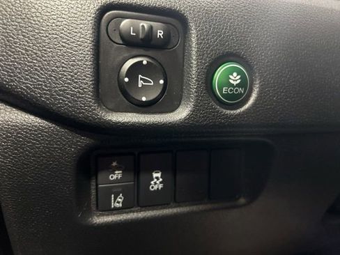 Certified 2019 Honda Passport Sport image 32