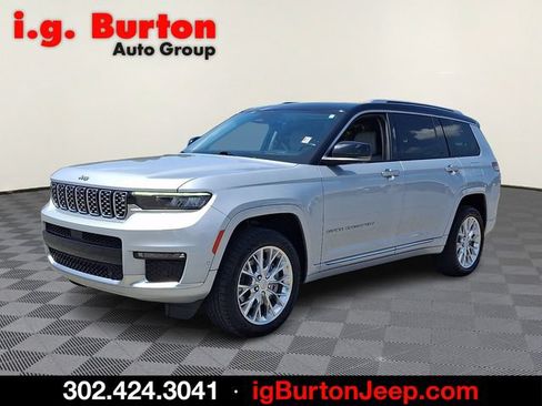Used 2021 Jeep Grand Cherokee L Summit w/ Advanced Protech Group IV AWD/4WD image 3