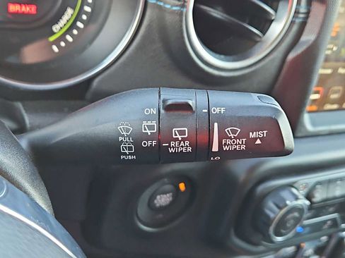 Used 2023 Jeep Wrangler Rubicon w/ Cold Weather Group image 24