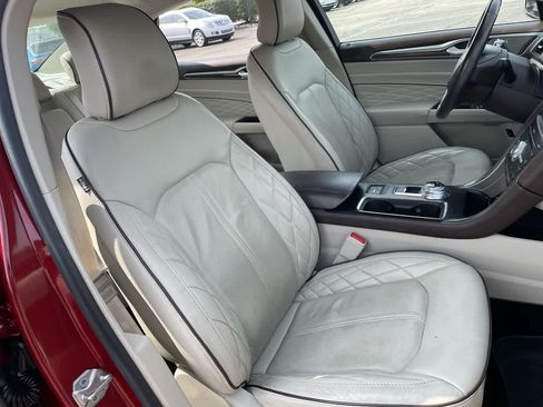 Used 2017 Ford Fusion Platinum FWD image 14