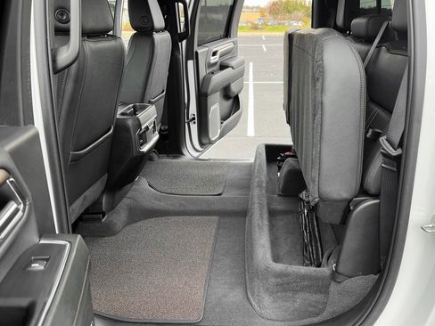 Used 2024 Chevrolet Silverado 2500 High Country image 19