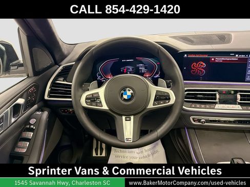 Used 2020 BMW X7 M50i w/ Luxury Seating Package AWD/4WD image 23