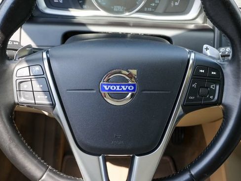 Used 2015 Volvo XC60 T6 Platinum AWD/4WD image 9