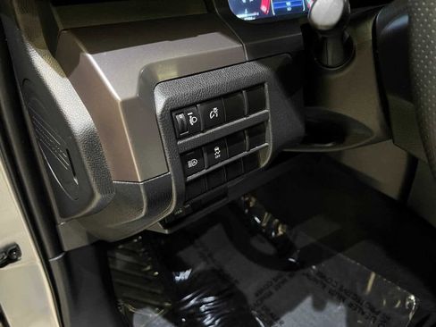 Used 2024 Toyota Tacoma TRD Off-Road image 16