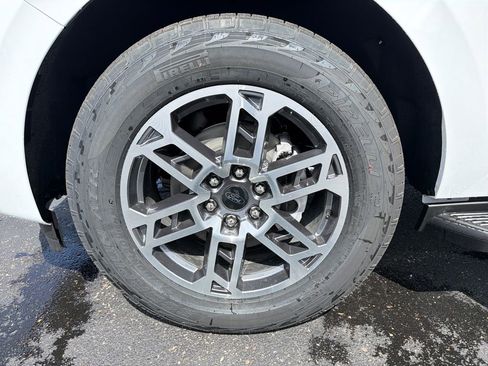 New 2026 Ford Expedition Max Active AWD/4WD image 27