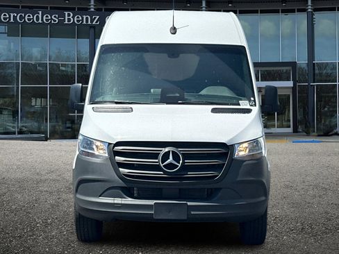 New 2025 Mercedes-Benz Sprinter 2500 image 9