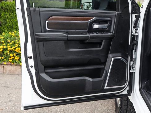 Used 2022 RAM 2500 Laramie image 16