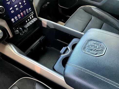 Used 2020 RAM 1500 Laramie image 16