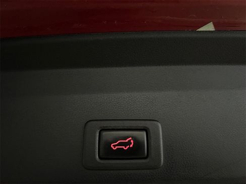 Used 2019 Subaru Ascent Limited image 7