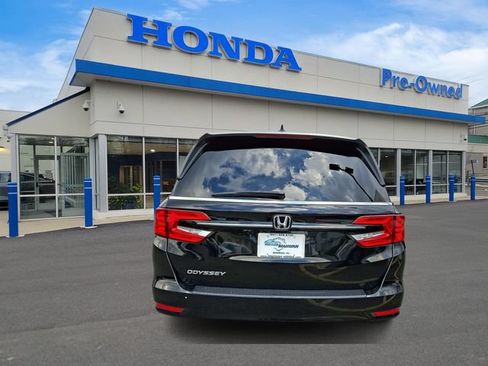 Used 2023 Honda Odyssey EX-L image 5