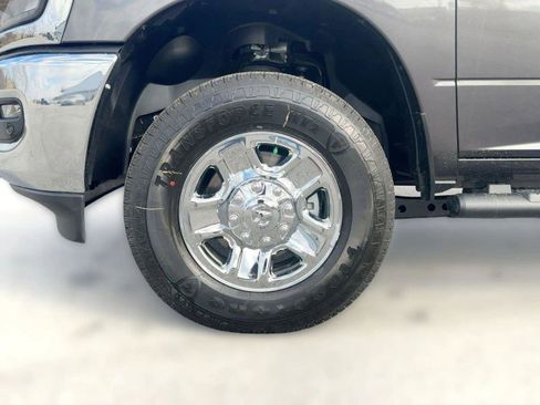 New 2026 RAM 3500 Tradesman image 10