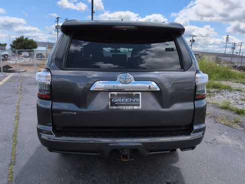 Used 2014 Toyota 4Runner Limited AWD/4WD image 5