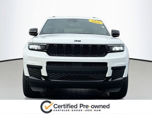 Used 2024 Jeep Grand Cherokee L Altitude image 17