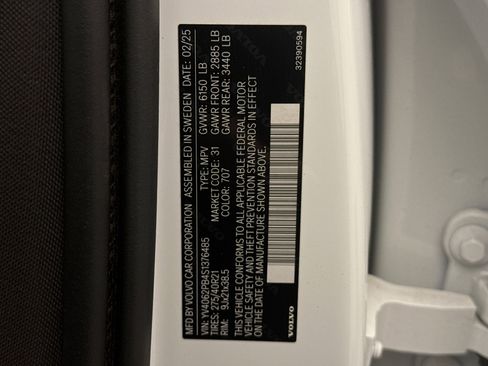 Used 2025 Volvo XC90 B6 Plus image 27