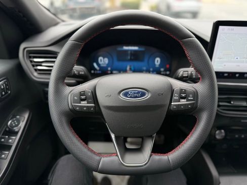 Used 2023 Ford Escape ST-Line Select w/ Tech Pack #2 image 18