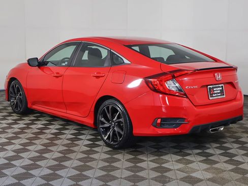 Used 2019 Honda Civic Sport image 6