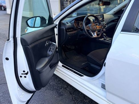 Used 2021 Nissan Sentra SR image 8