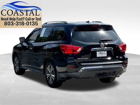 Used 2017 Nissan Pathfinder SL w/ SL Tech Package FWD image 16