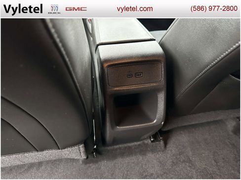 Certified 2024 Buick Envista Preferred image 11