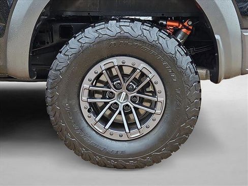 Used 2020 Ford F150 Raptor w/ Equipment Group 802A Luxury image 25