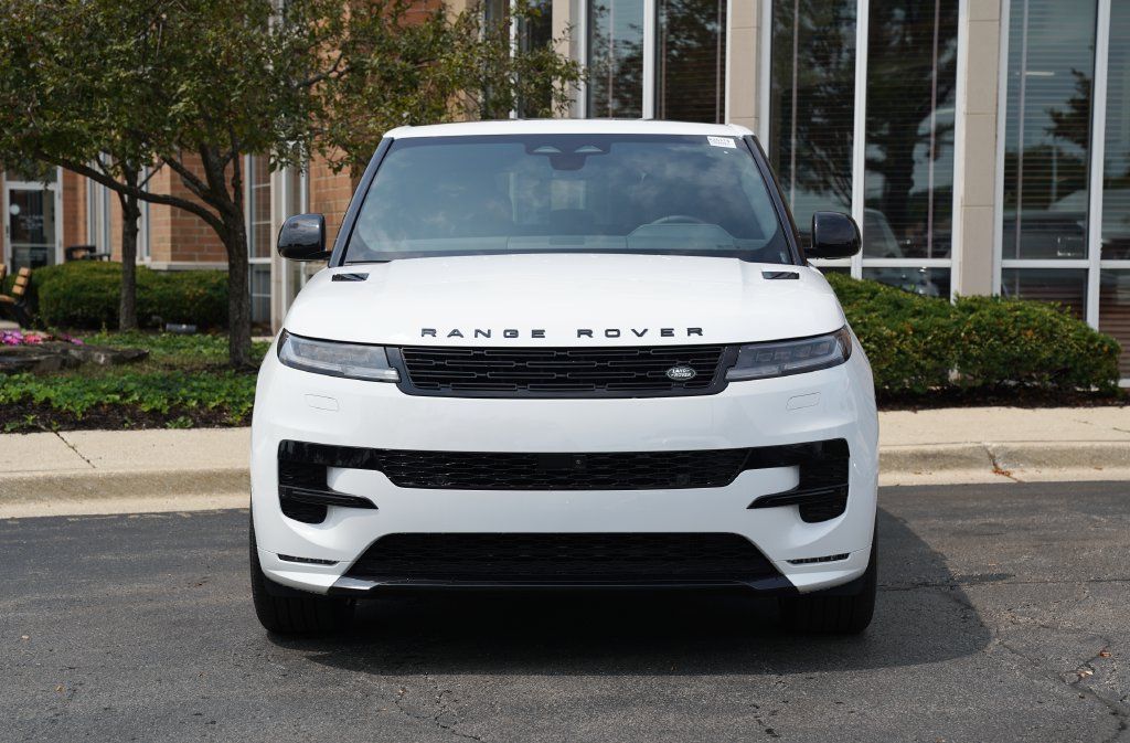 New 2026 Land Rover Range Rover Sport Dynamic SE AWD/4WD image 4