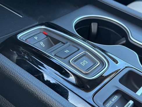 New 2026 Honda Pilot Touring image 18