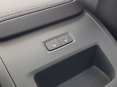 Used 2025 Volvo XC60 T8 Plus w/ Climate Package image 14