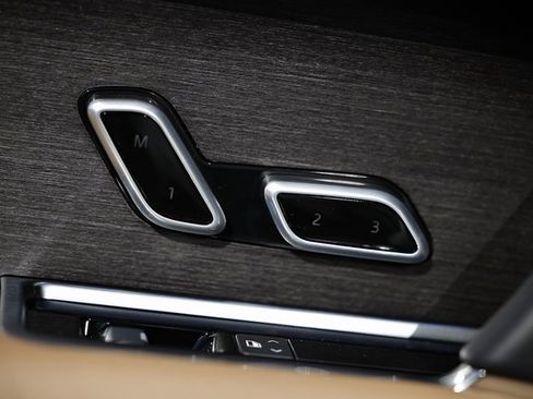 New 2025 Land Rover Range Rover Autobiography image 28