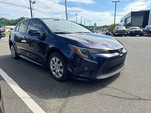 Used 2020 Toyota Corolla LE FWD image 9