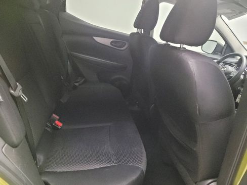 Used 2020 Nissan Rogue Sport S FWD image 19