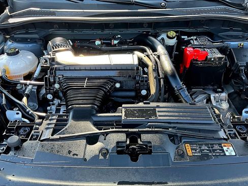 Used 2025 Ford Escape ST-Line Elite image 10