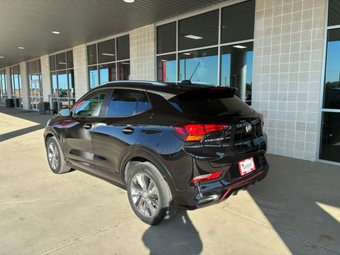 Used 2022 Buick Encore GX Preferred w/ Sport Touring Package FWD image 31