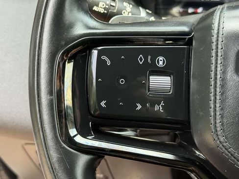 Used 2025 Land Rover Range Rover Velar Dynamic SE AWD/4WD image 21