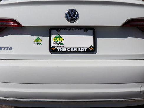 Used 2019 Volkswagen Jetta SE FWD image 21
