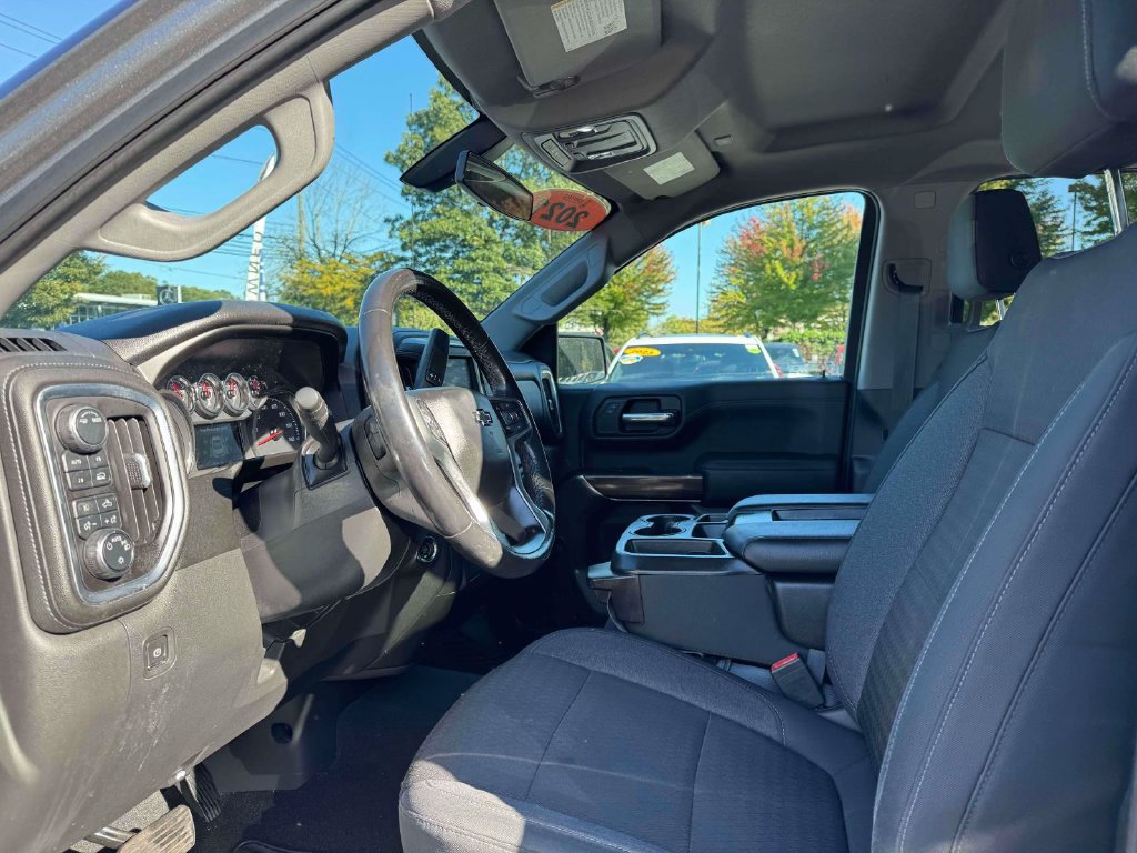 Used 2021 Chevrolet Silverado 1500 RST w/ Bed Protection Package AWD/4WD image 15