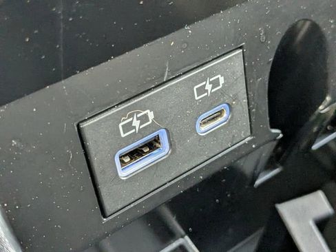 Used 2024 Toyota Tundra SR5 w/ SR5 Premium Package image 21