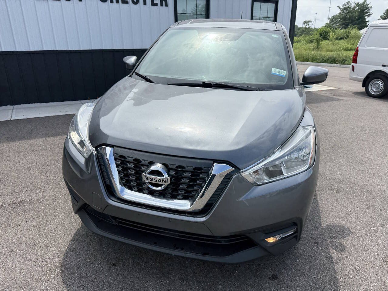 Used 2019 Nissan Kicks S FWD image 2