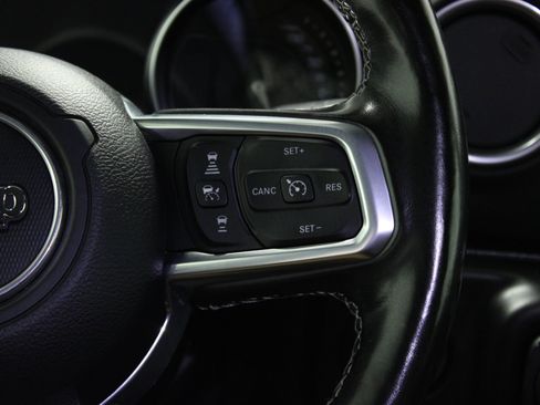 Used 2022 Jeep Wrangler Unlimited Sahara w/ Cold Weather Group image 24