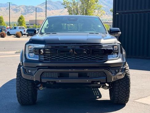 Used 2025 Ford Ranger Raptor AWD/4WD image 2