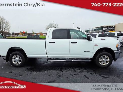 Used 2024 RAM 3500 Big Horn AWD/4WD image 30