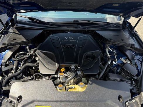 Used 2019 INFINITI Q50 Red Sport 400 w/ Sensory Package image 5