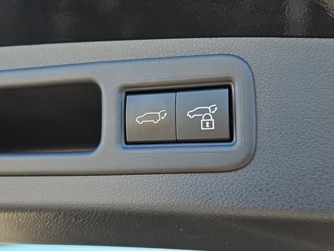 Used 2023 Lexus RX 350 Premium Plus w/ Accessory Package AWD/4WD image 31